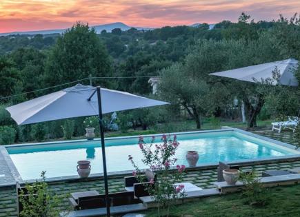 Вилла за 425 000 евро в Витербо, Италия