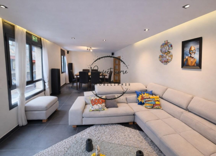 Квартира за 871 500 евро в Ордино, Андорра