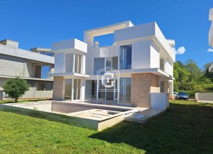 Вилла за 450 000 евро в Кримовице, Черногория
