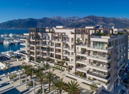 Апартаменты за 425 000 евро в Тивате, Черногория