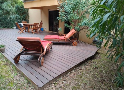 Квартира за 299 000 евро в Каннах, Франция