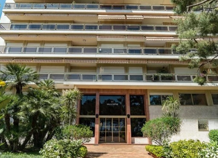 Квартира за 1 900 000 евро в Ларвотто, Монако