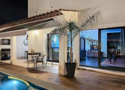 Квартира за 1 580 000 евро в Каннах, Франция