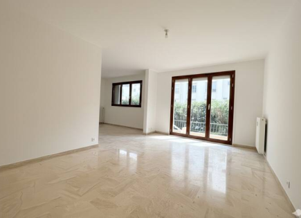 Квартира за 375 000 евро в Каннах, Франция