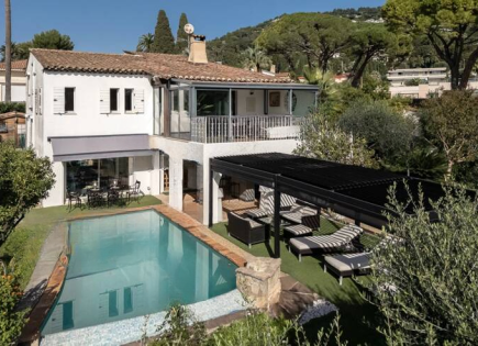 Квартира за 1 795 000 евро в Каннах, Франция