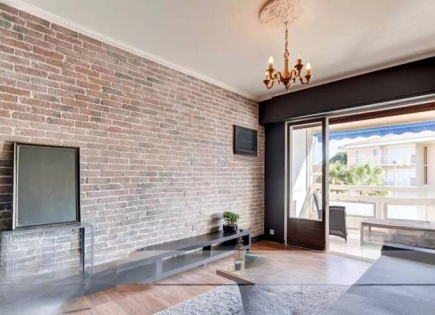 Квартира за 179 000 евро в Каннах, Франция