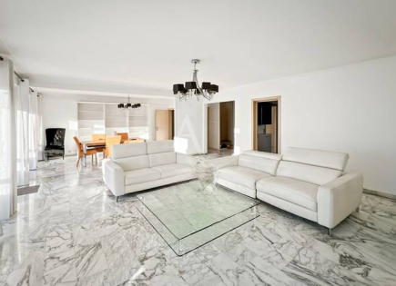 Квартира за 898 000 евро в Каннах, Франция