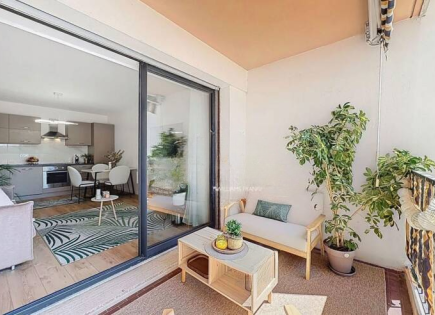 Квартира за 274 000 евро в Каннах, Франция