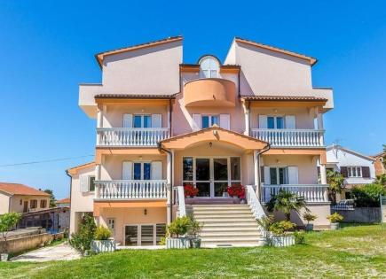 Отель, гостиница за 2 178 000 евро в Пуле, Хорватия