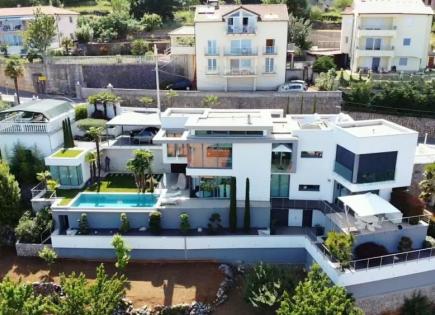 Вилла за 2 450 000 евро в Ловране, Хорватия
