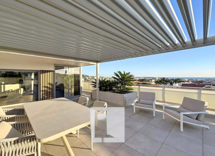 Квартира за 980 000 евро в Каннах, Франция