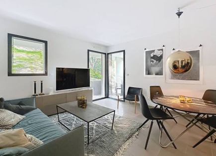 Квартира за 235 000 евро в Каннах, Франция