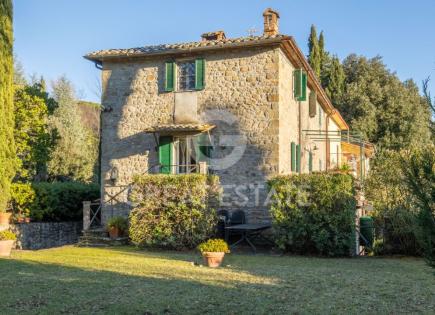 Дом за 390 000 евро в Туоро-суль-Тразимено, Италия