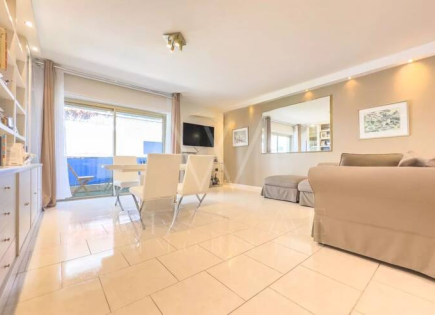 Квартира за 389 000 евро в Каннах, Франция