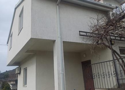 Дом за 180 000 евро в Улцине, Черногория