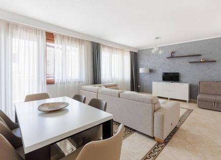 Квартира за 260 000 евро в Бечичи, Черногория