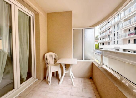 Квартира за 359 000 евро в Каннах, Франция