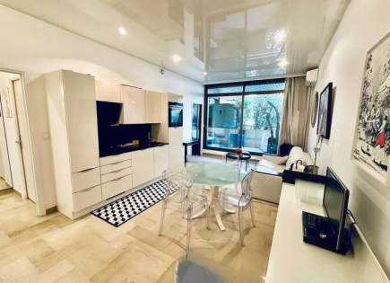 Квартира за 540 000 евро в Каннах, Франция