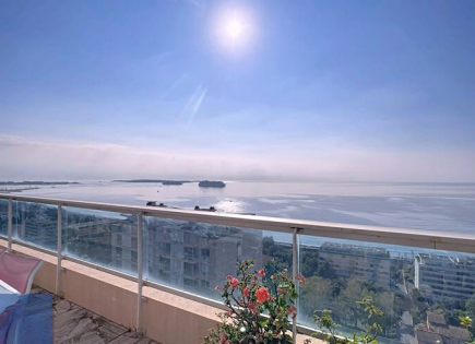 Квартира за 875 000 евро в Каннах, Франция