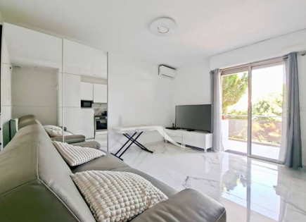 Квартира за 194 000 евро в Каннах, Франция