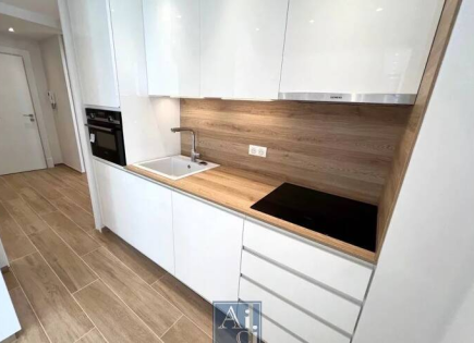 Квартира за 749 500 евро в Каннах, Франция