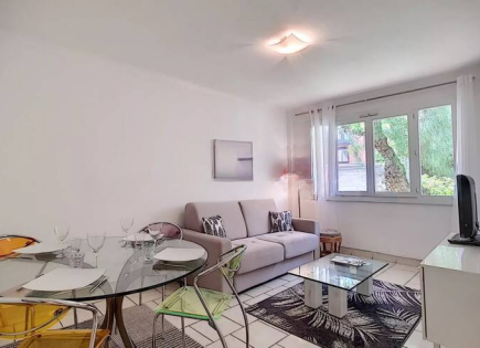 Квартира за 399 000 евро в Каннах, Франция