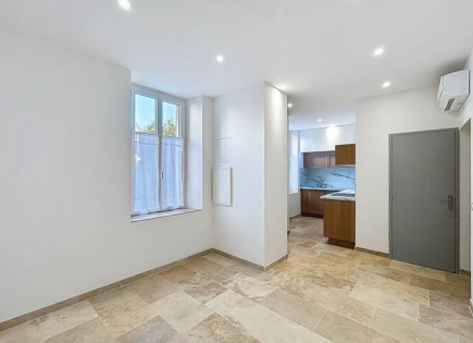 Квартира за 229 000 евро в Каннах, Франция