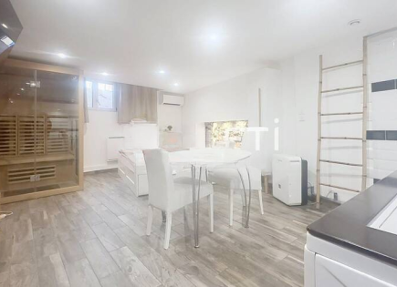 Квартира за 270 000 евро в Каннах, Франция