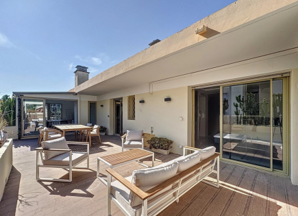 Квартира за 599 000 евро в Каннах, Франция