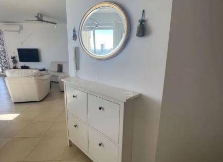 Квартира за 595 000 евро в Гзире, Мальта