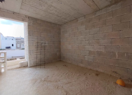 Квартира за 300 000 евро в Хамруне, Мальта