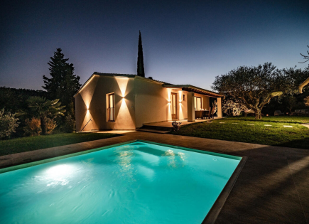 Дом за 1 490 000 евро в Копере, Словения