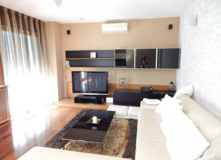 Квартира за 595 000 евро в Опатии, Хорватия