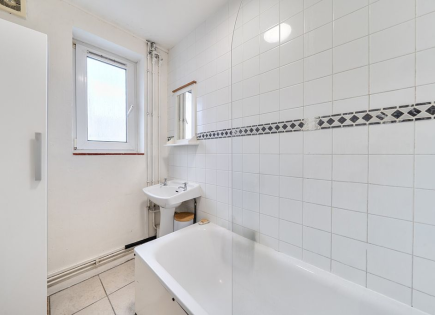Квартира за 373 750 евро в Лондоне, Великобритания