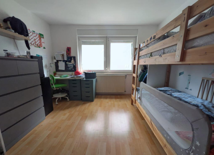 Квартира за 190 000 евро в Копере, Словения