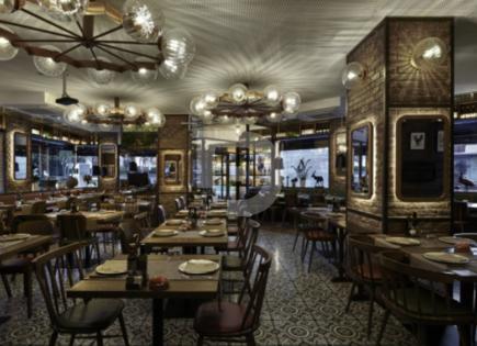 Коммерческая недвижимость за 3 300 000 евро в Барселоне, Испания