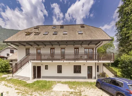 Дом за 780 000 евро в Бовеце, Словения