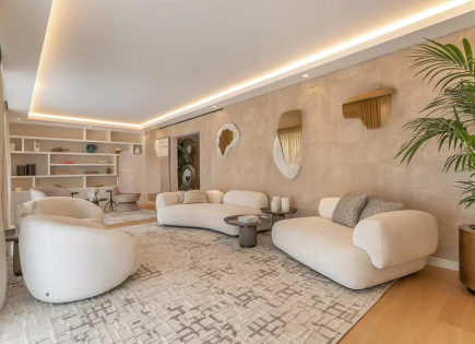 Квартира за 28 800 000 евро в Сен-Романе, Монако