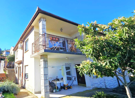 Дом за 860 000 евро в Копере, Словения