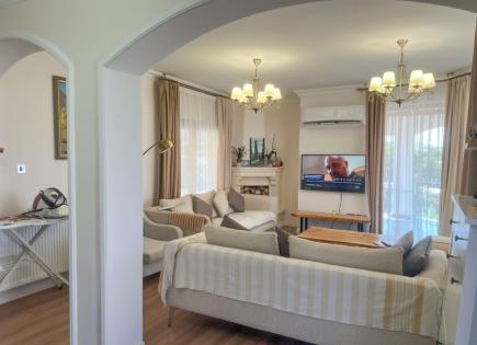 Вилла за 420 571 евро в Кирении, Кипр