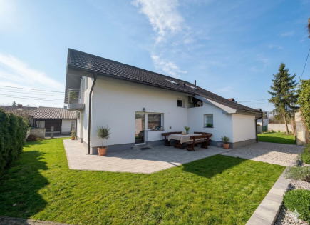 Дом за 655 000 евро в Любляне, Словения