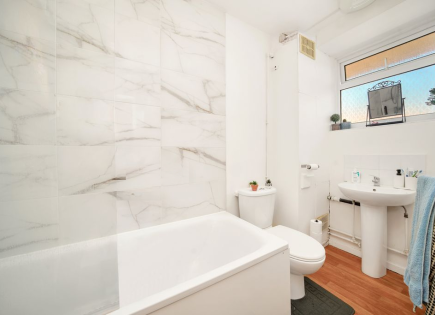 Квартира за 333 500 евро в Лондоне, Великобритания