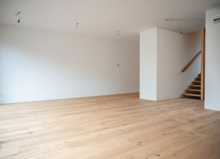 Дом за 920 000 евро в Бледе, Словения