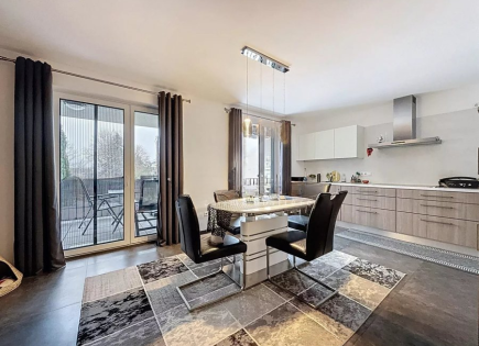 Квартира за 795 000 евро в Люксембурге, Люксембург