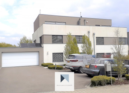 Квартира за 1 890 000 евро в Люксембурге, Люксембург