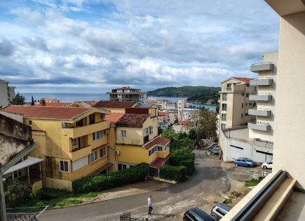 Квартира за 300 000 евро в Бечичи, Черногория