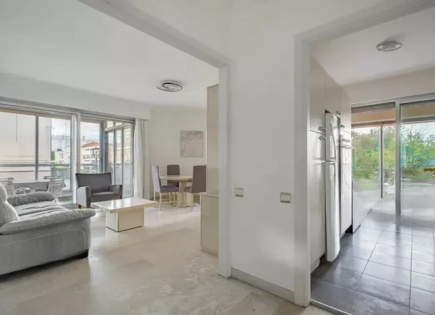 Квартира за 525 000 евро в Каннах, Франция
