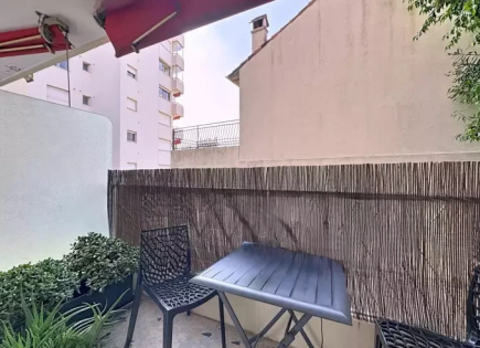 Квартира за 299 500 евро в Каннах, Франция