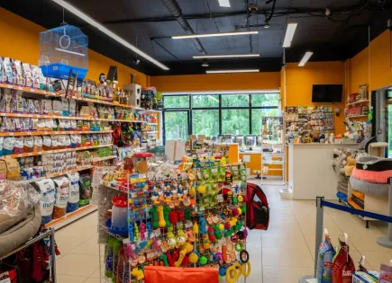 Коммерческая недвижимость за 345 000 евро в Барселоне, Испания