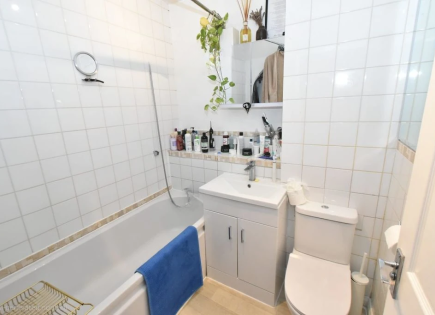 Квартира за 356 443 евро в Лондоне, Великобритания
